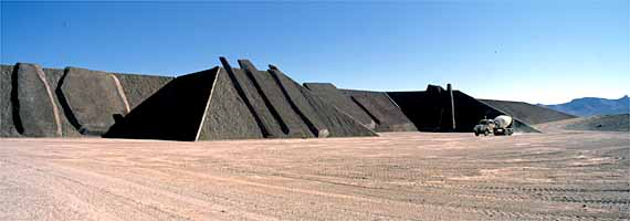 Michael Heizer, City